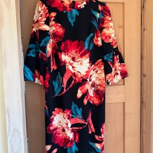 London Times Orange, Pink, Red 3/4 Bell Sleeve Crew Neck